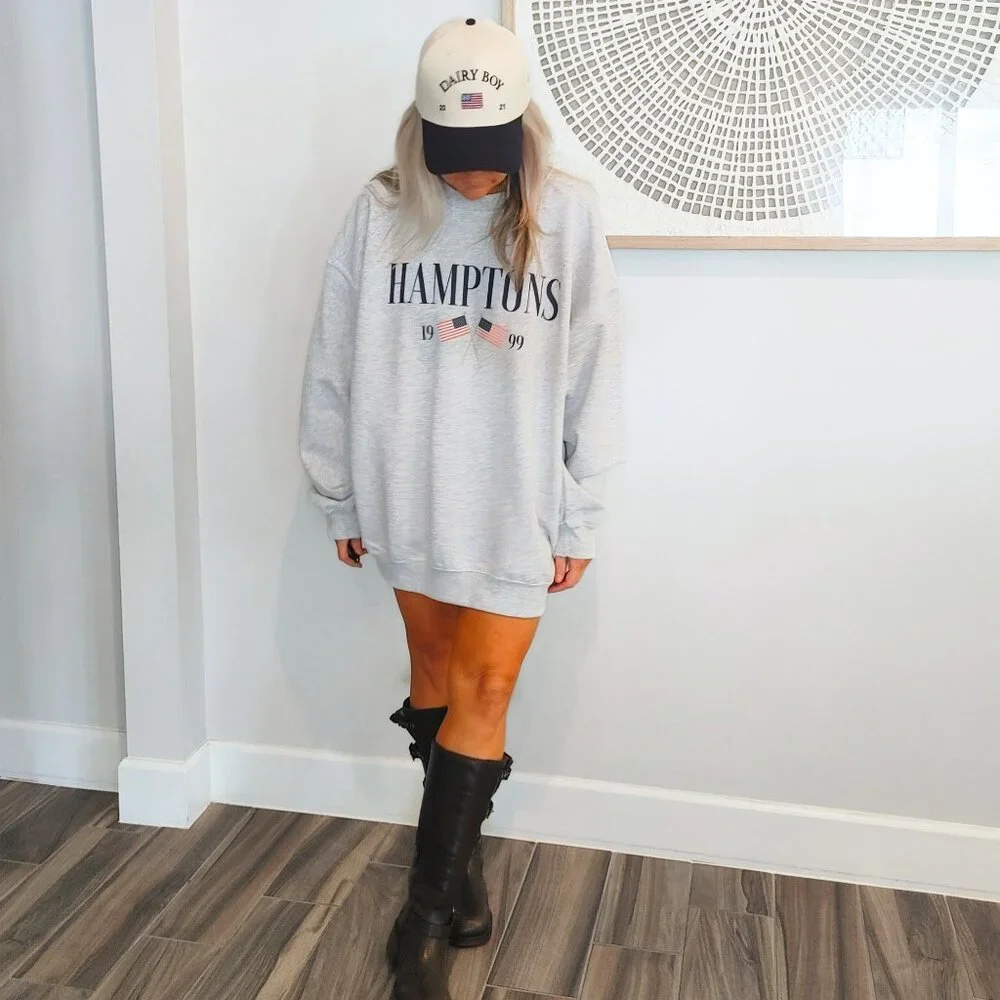 NWT Hamptons American Flag Sweatshirt